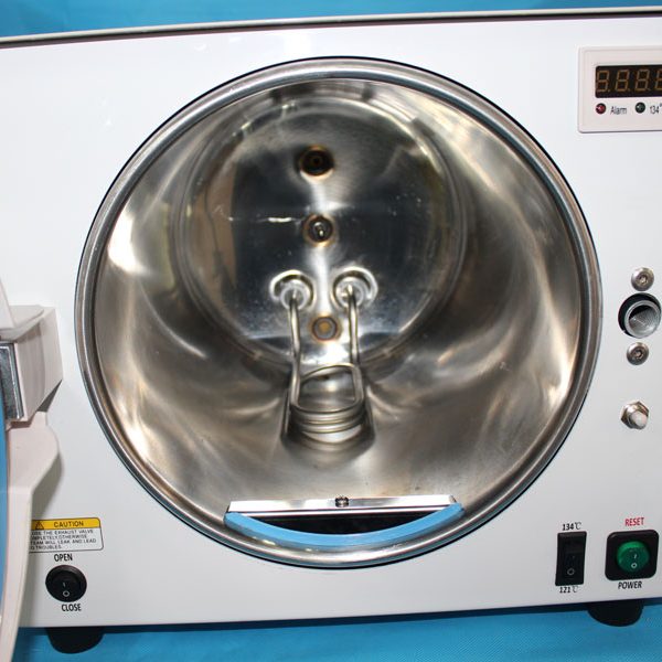 Esterilizador autoclave dental de 18 L Autoclave dental clase N de acero inoxidable B.S.D.PSH03