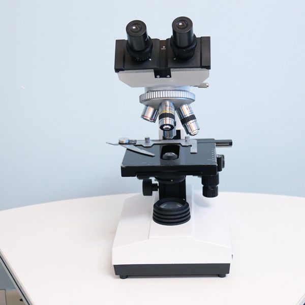 Microscopio binocular de laboratorio Microscopio básico B.S.D.-107BN Egretmed